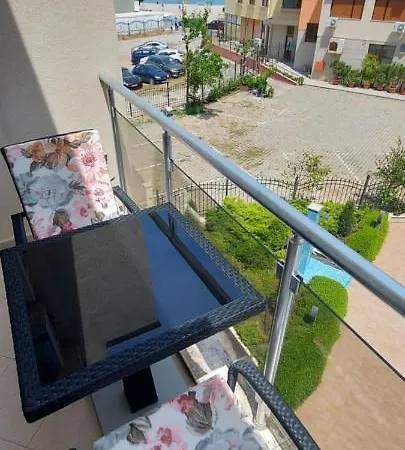 менада хоризонт Apartament Sozopol