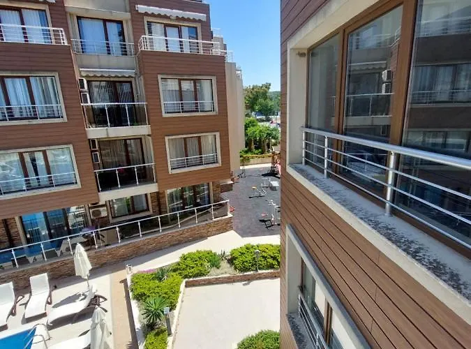 アパート менада хоризонт *